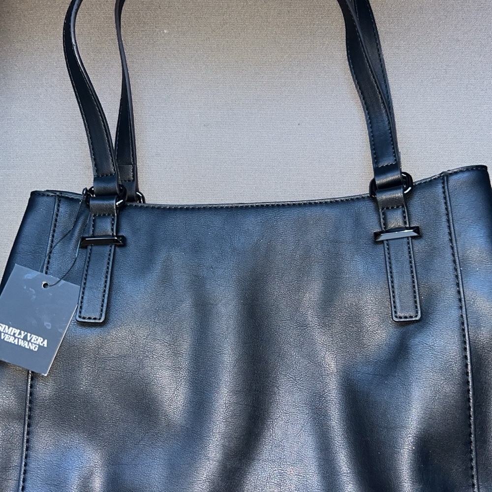 Vera Wang Black Leather Shoulder Bag